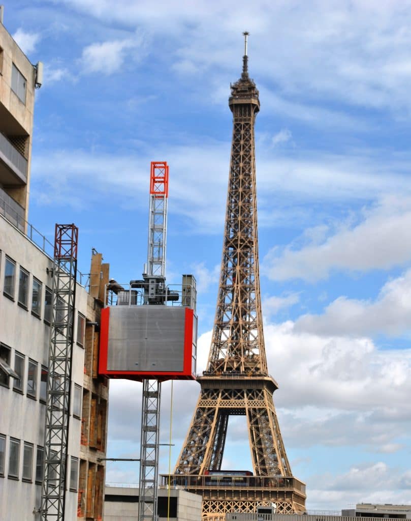 Ascenseur de chantier tour eiffel